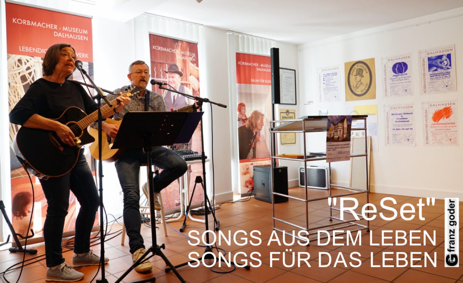 korbmacher_museum_ausstellung_30jahre_kultur_kunst_musik_duo_reset_hoexter_foto_franz_goder