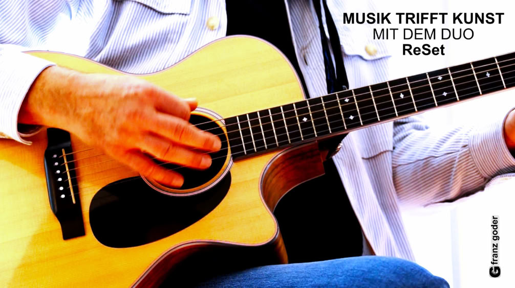 ausstellung_dalhausen_5vor12_vernissage20250928_22_gitarre_musik_trifft_kunst_mit_duo_reset_foto_franz_goder