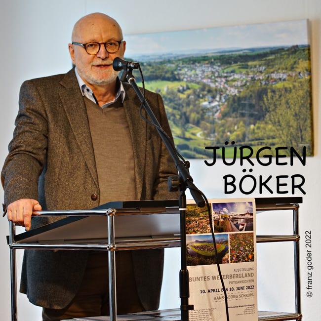 ausstellung_buntes_weserbergland_hans_georg_schruhl_korbmacher_museum_danhausen_begruessung_durch_juergen_boeker_foto_franz_goder