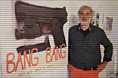 ausstellung wolfgang brenner - die fluechtigkeit der gegenwart - burg dringenberg rittersaal - bild bang bang mit wolfgang brenner - foto franz goder